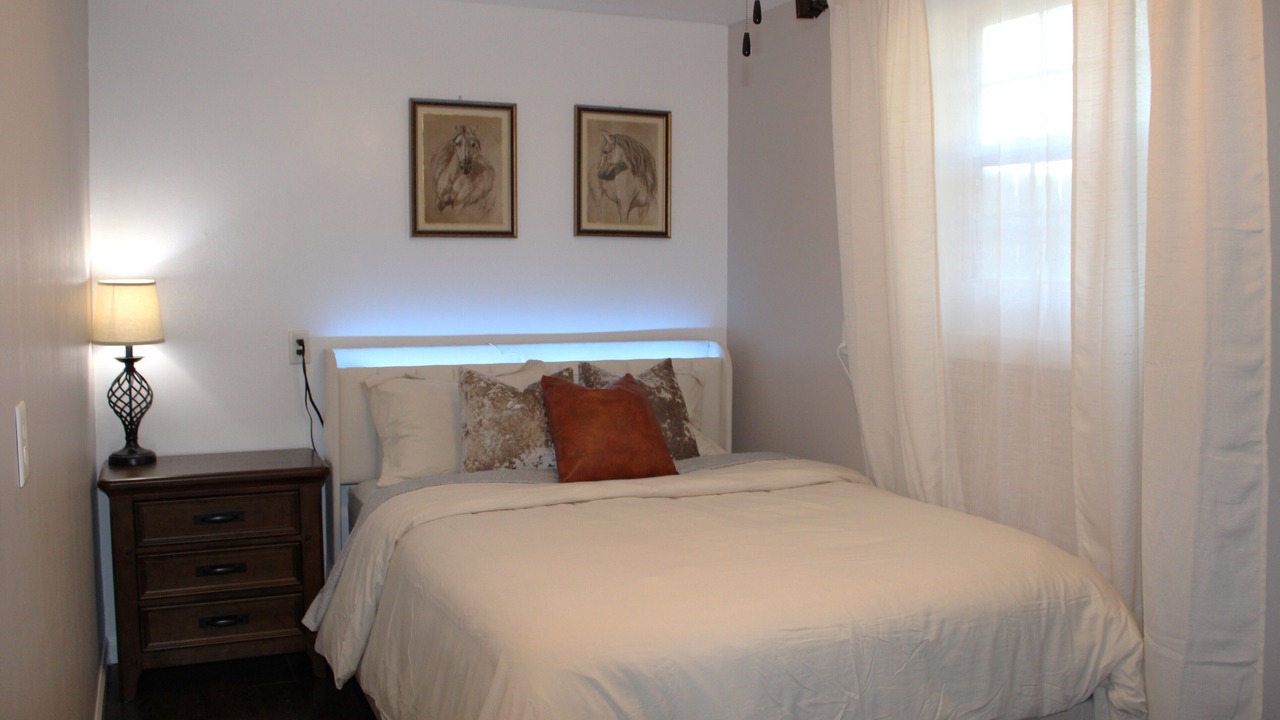 Photo of Bedroom in Garden City