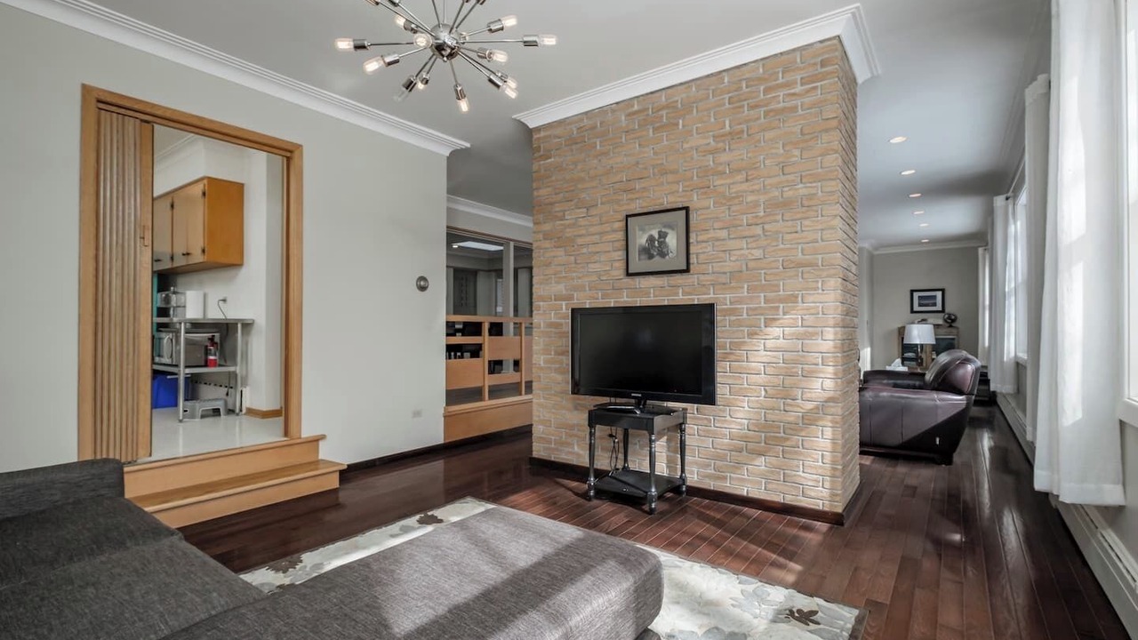 Photo of Livingroom in Waterford Valley