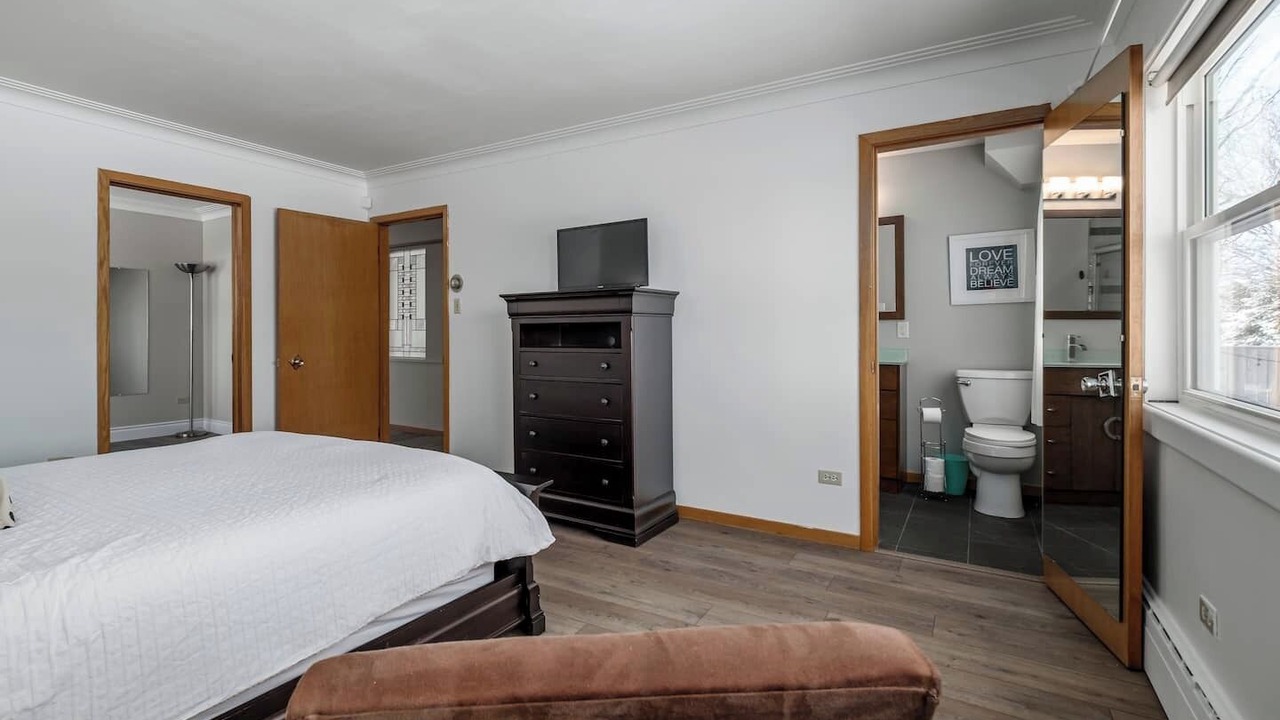 Photo of Bedroom in Waterford Valley