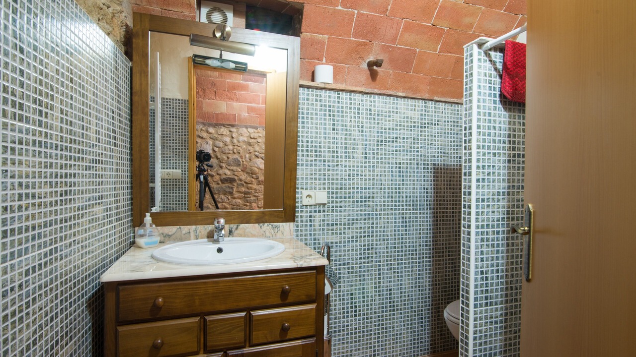 Photo of Bathroom in Garrigoles