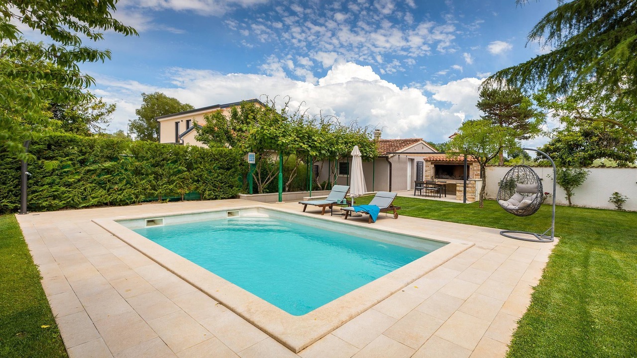 Photo of Outdoor in Musalez