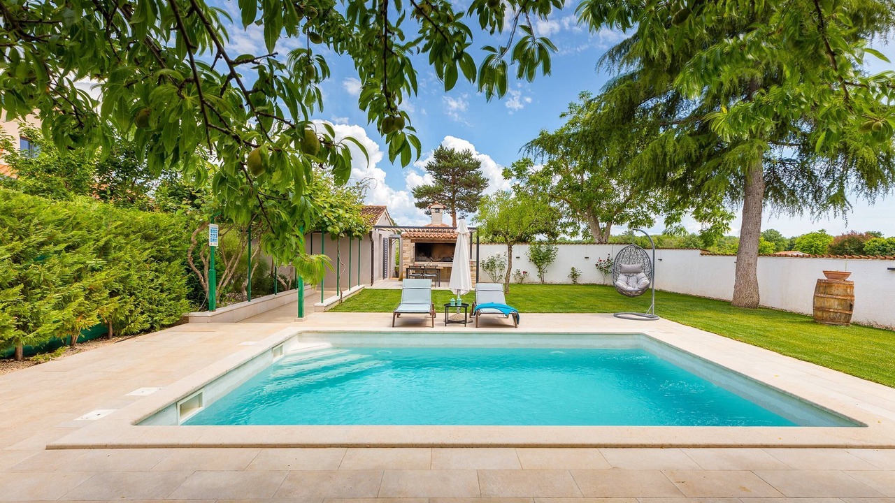 Photo of Outdoor in Musalez