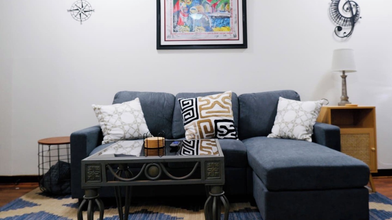 Photo of Livingroom in Alexandria