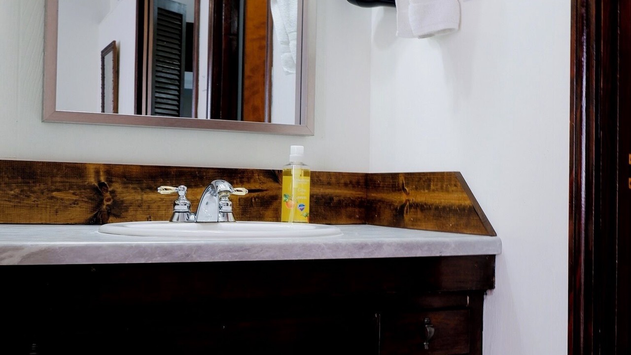Photo of Bathroom in Alexandria