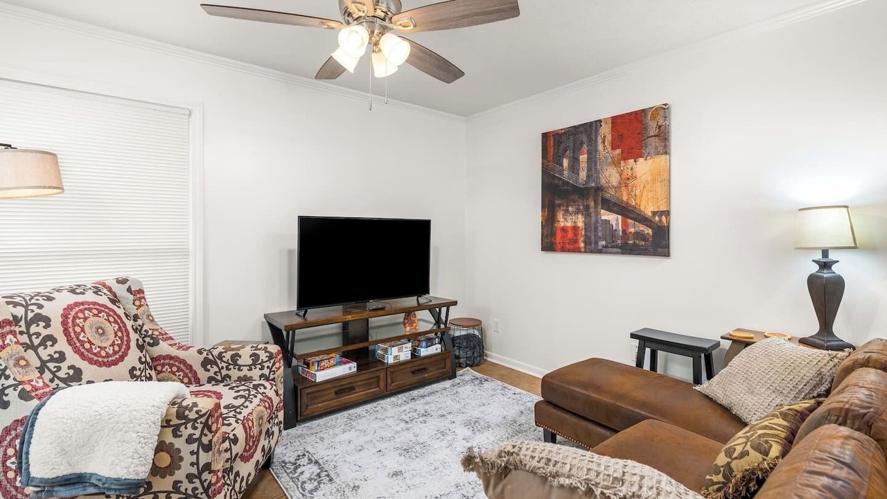 Photo of Livingroom in Alexandria
