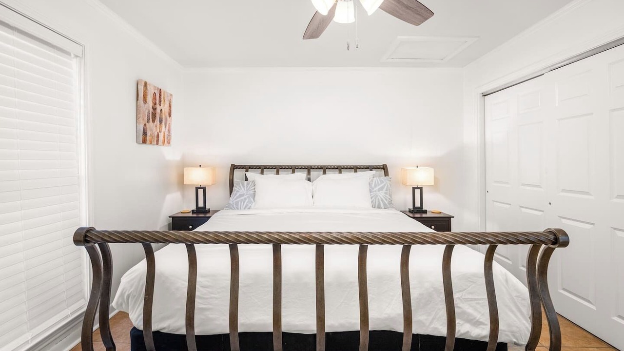 Photo of Bedroom in Alexandria
