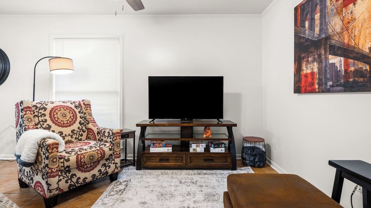Photo of Livingroom in Alexandria