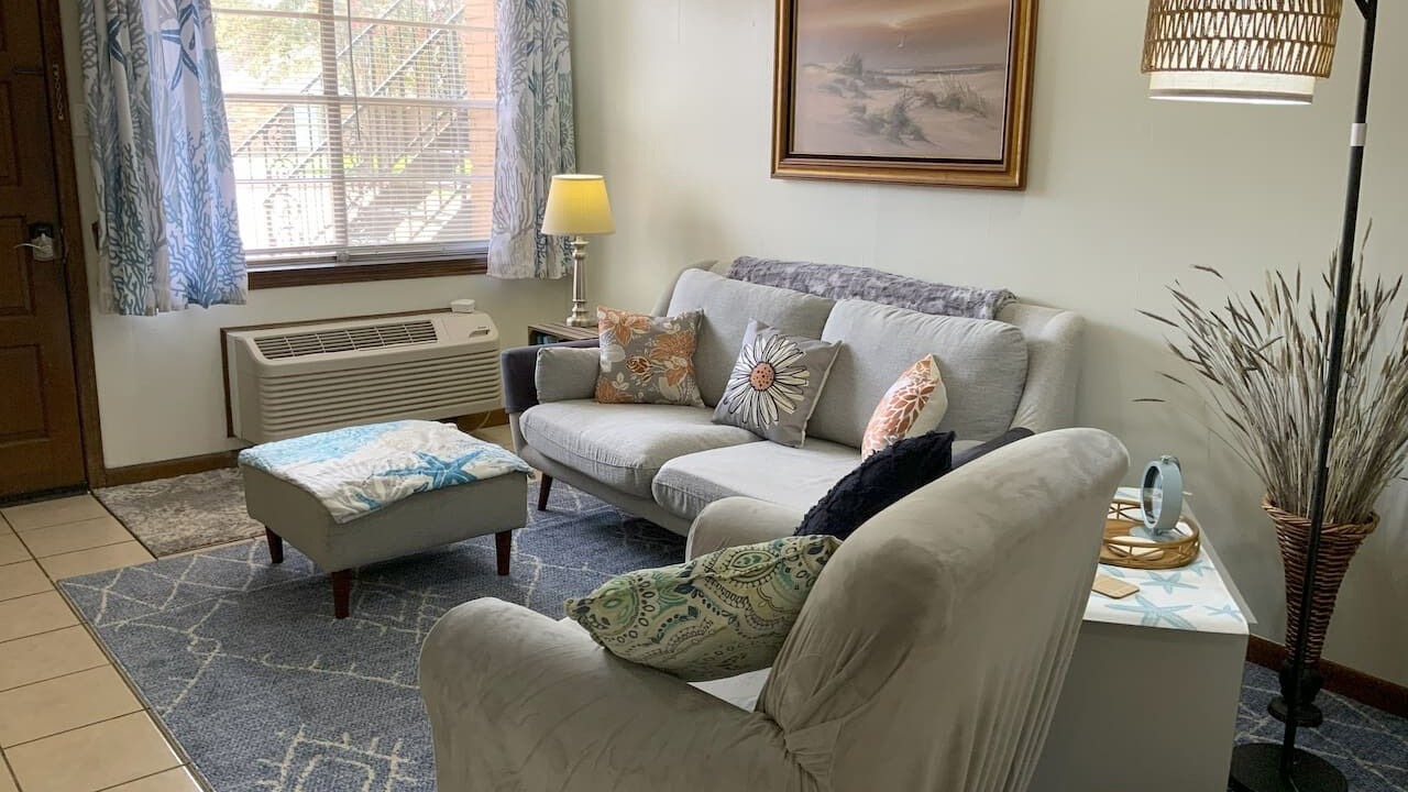 Photo of Livingroom in Alexandria