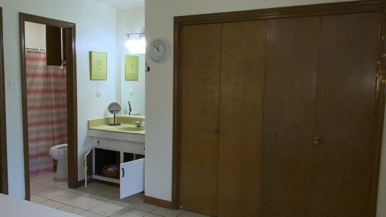 Photo of Bathroom in Alexandria