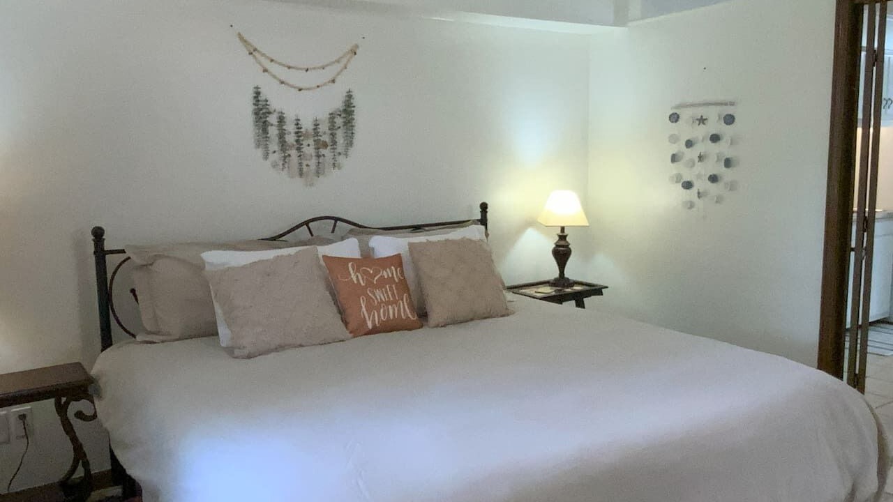 Photo of Bedroom in Alexandria