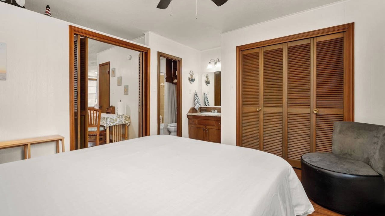 Photo of Bedroom in Alexandria