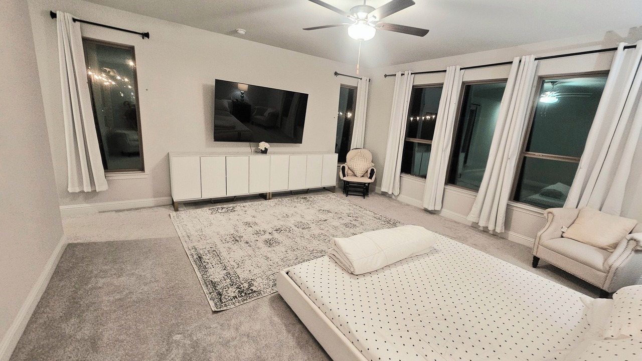Photo of Bedroom in Northlake