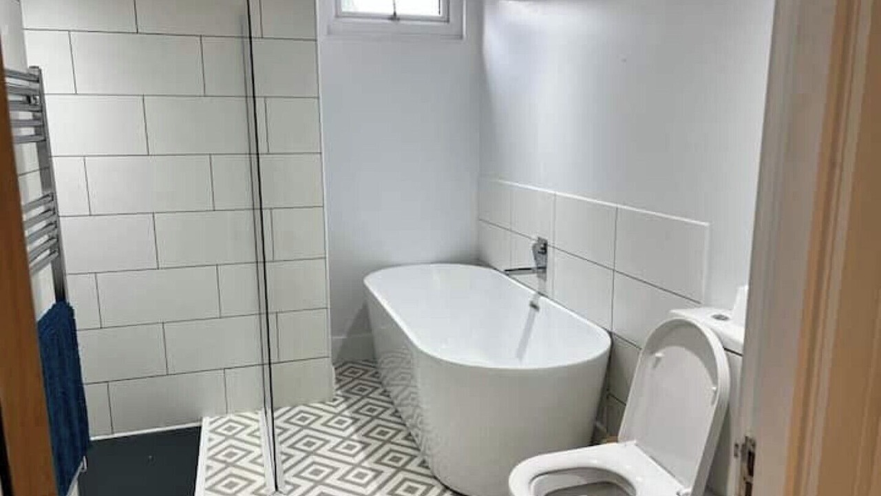 Photo of Bathroom in Elgin
