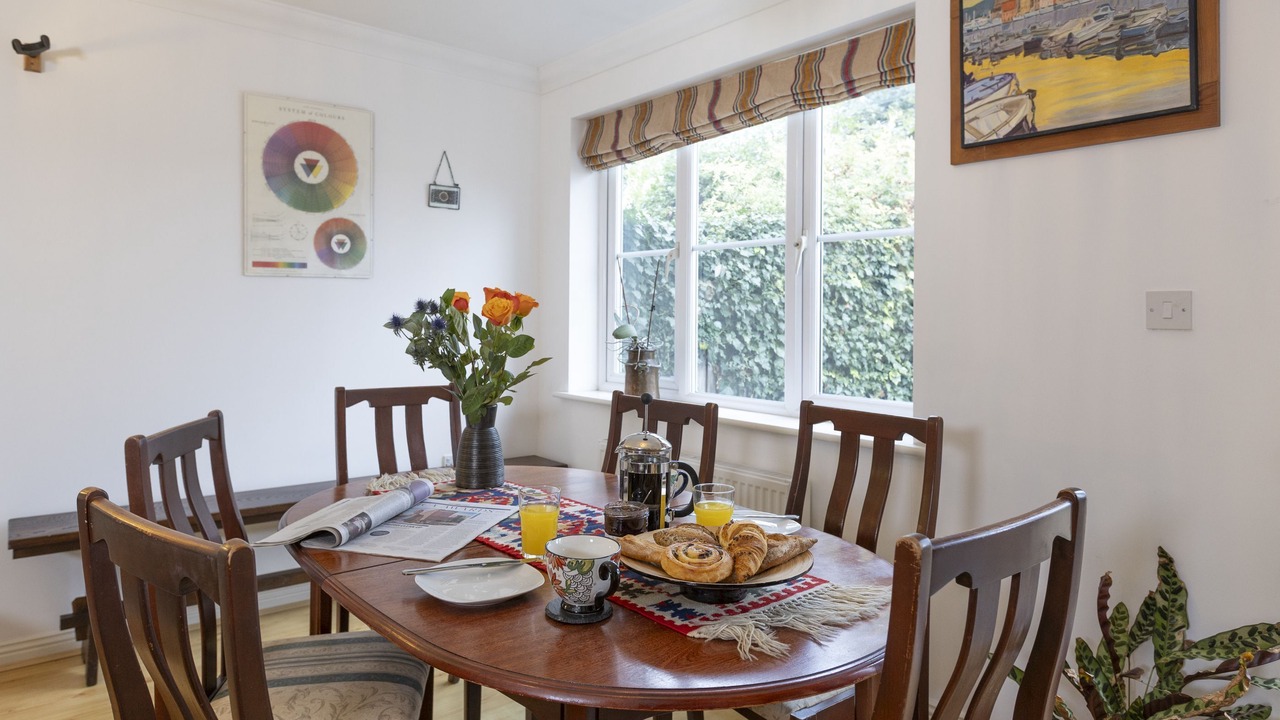 Photo of Others in Kennington