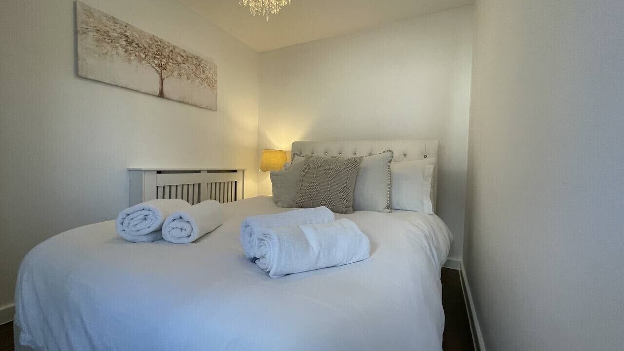 Photo of Bedroom in Greenhithe