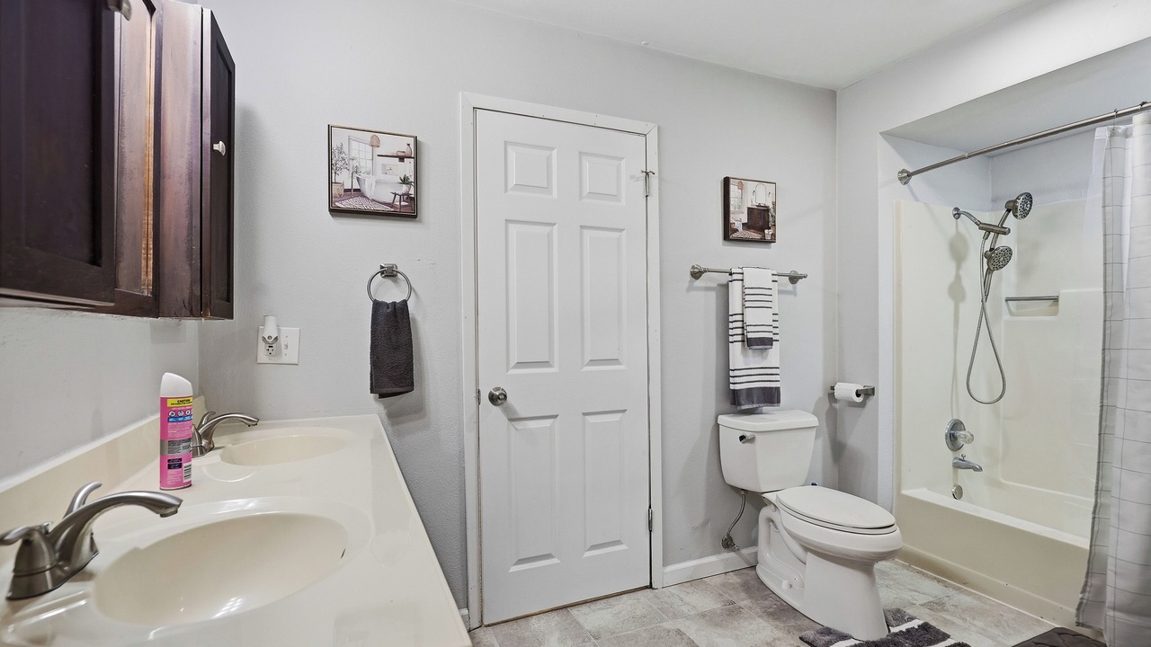 Photo of Bathroom in Belleville