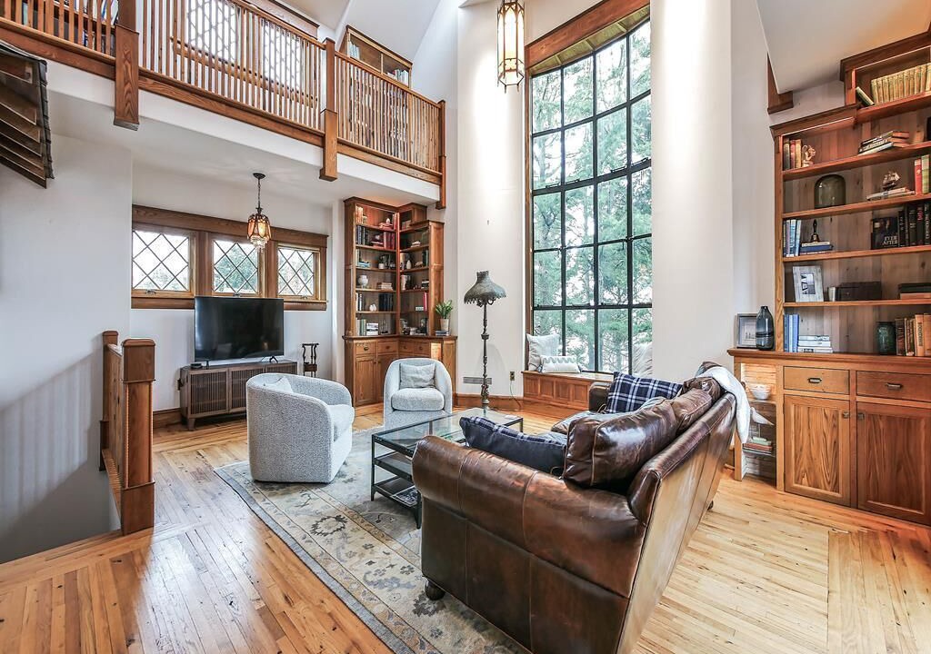 Photo of Livingroom in Gardens