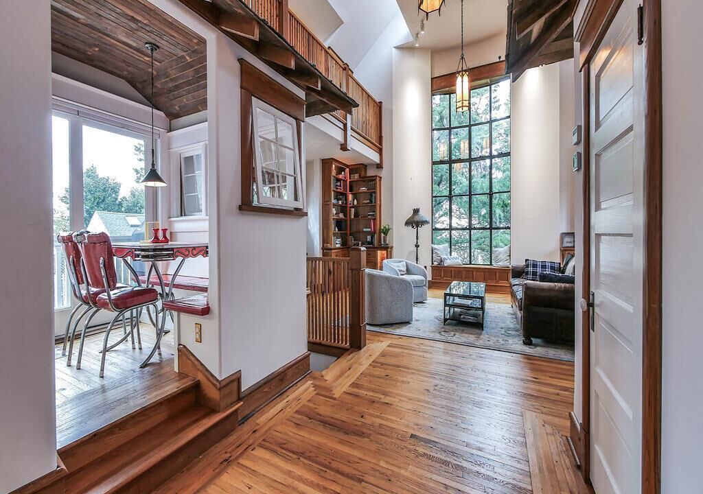Photo of Livingroom in Gardens