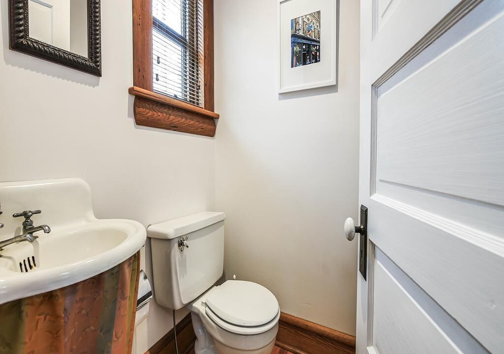 Photo of Bathroom in Gardens
