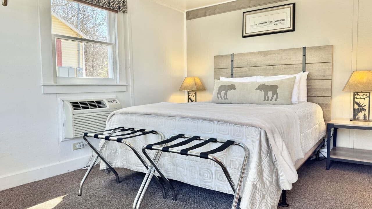 Photo of Bedroom in Hulls Cove