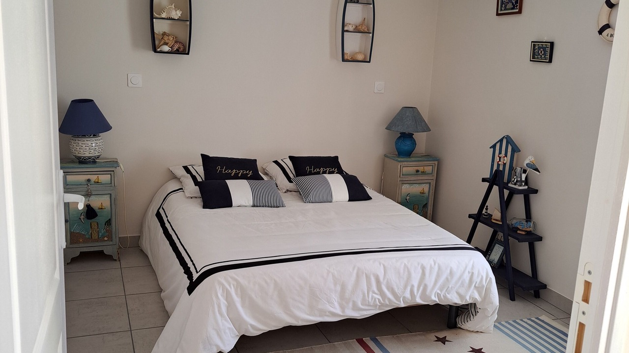 Photo of Bedroom in La Roche-sur-Yon