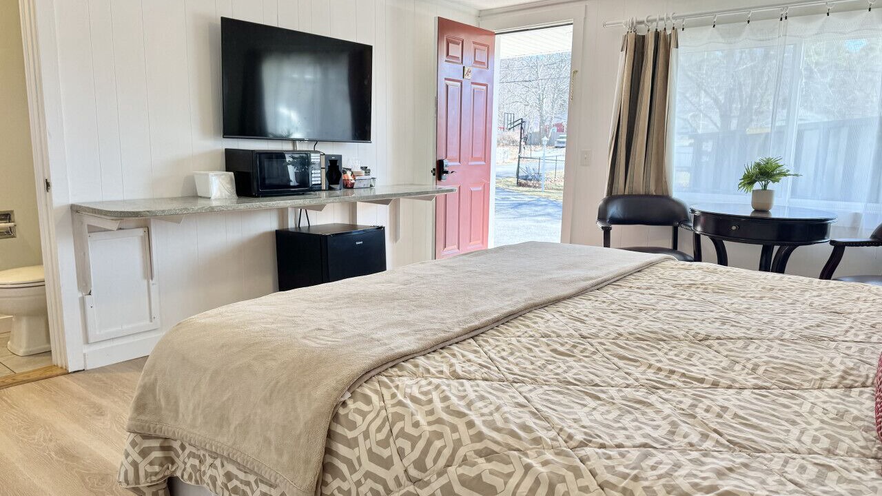 Photo of Bedroom in Hulls Cove