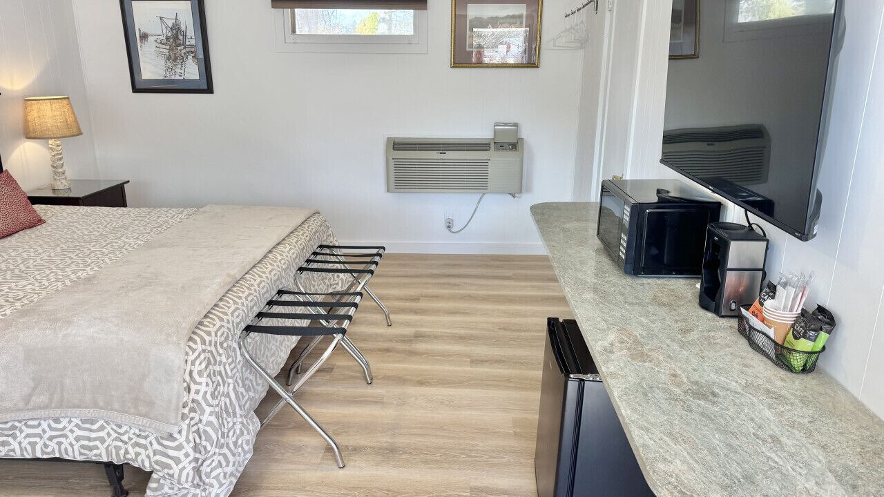 Photo of Bedroom in Hulls Cove