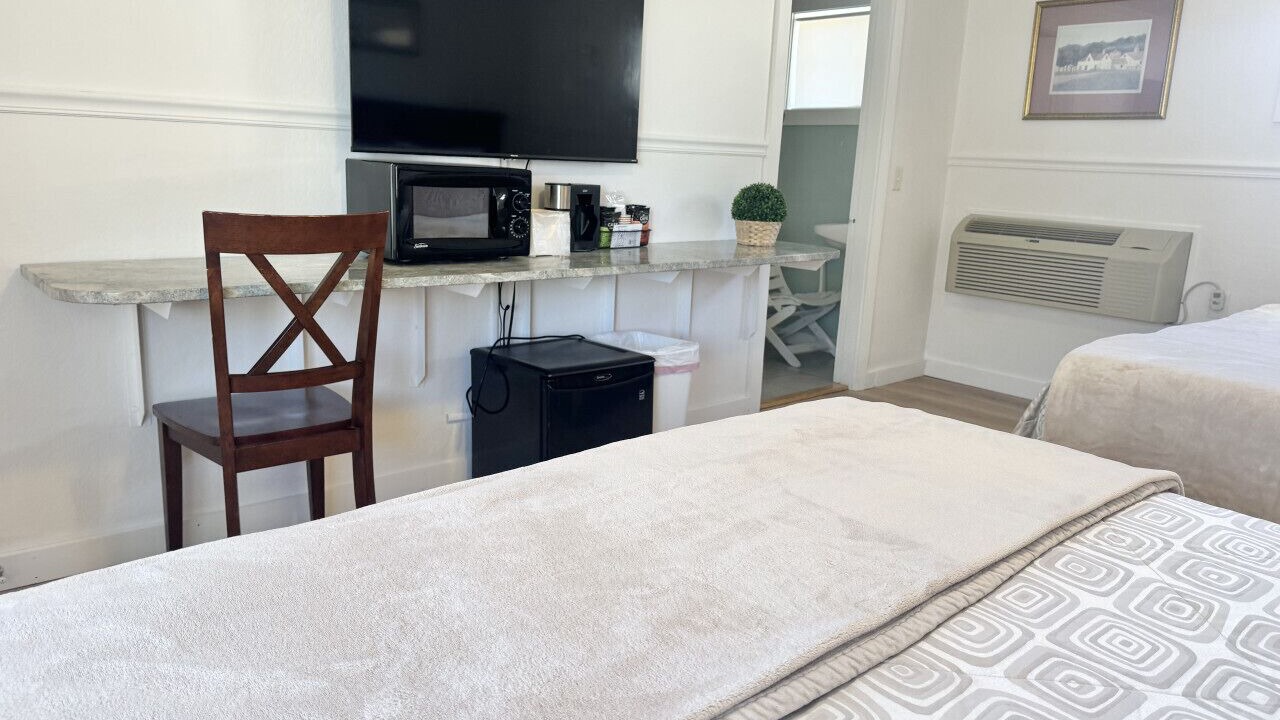 Photo of Bedroom in Hulls Cove