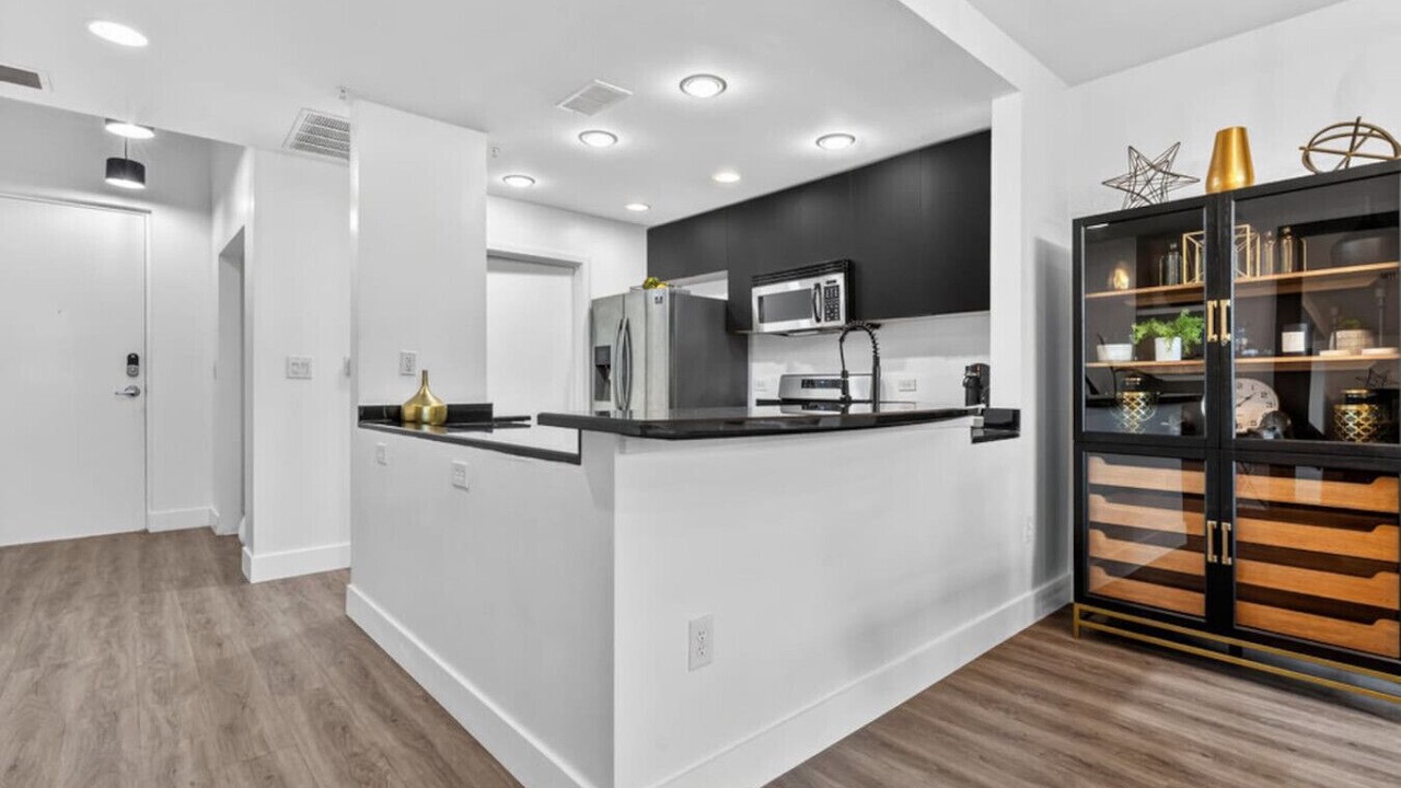 Photo of Kitchen in South Eola