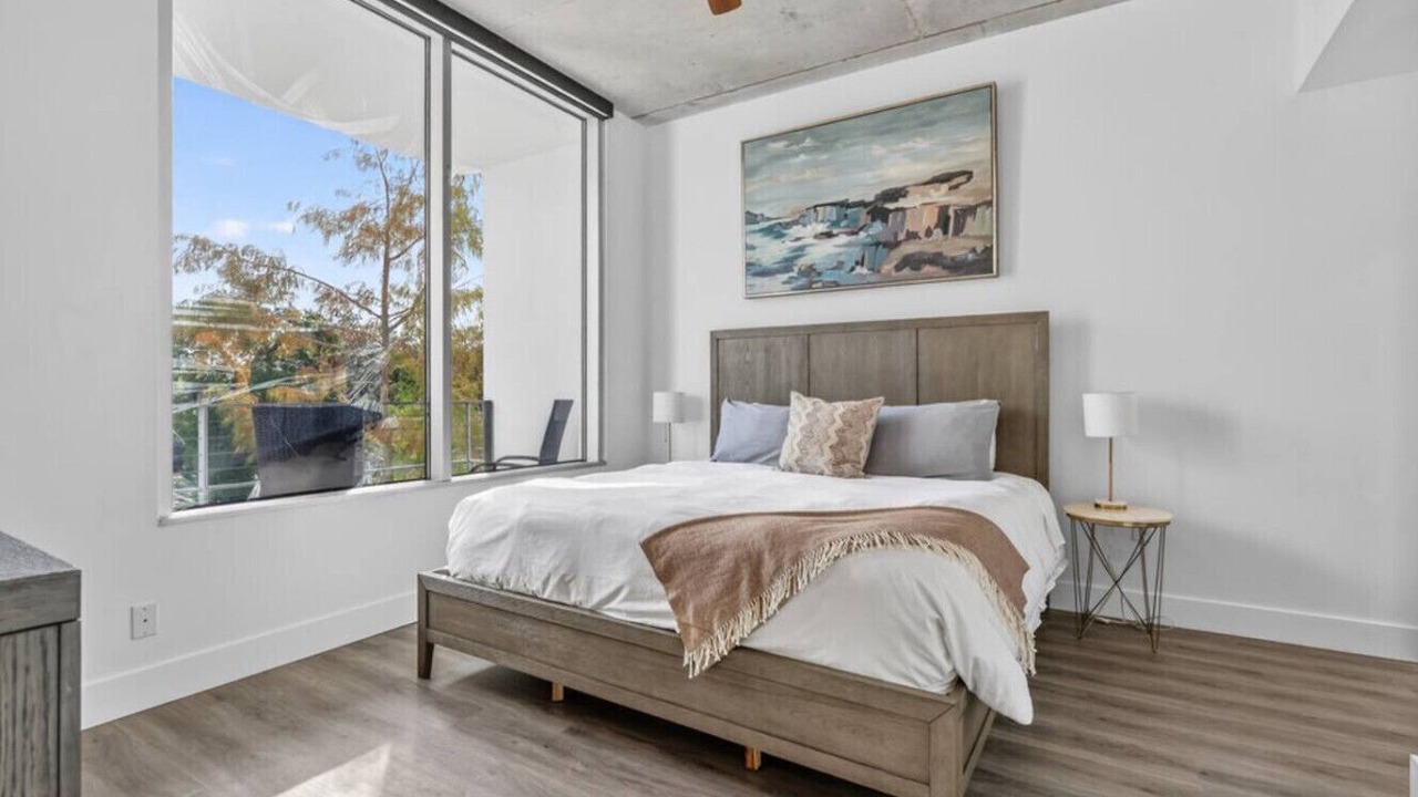 Photo of Bedroom in South Eola
