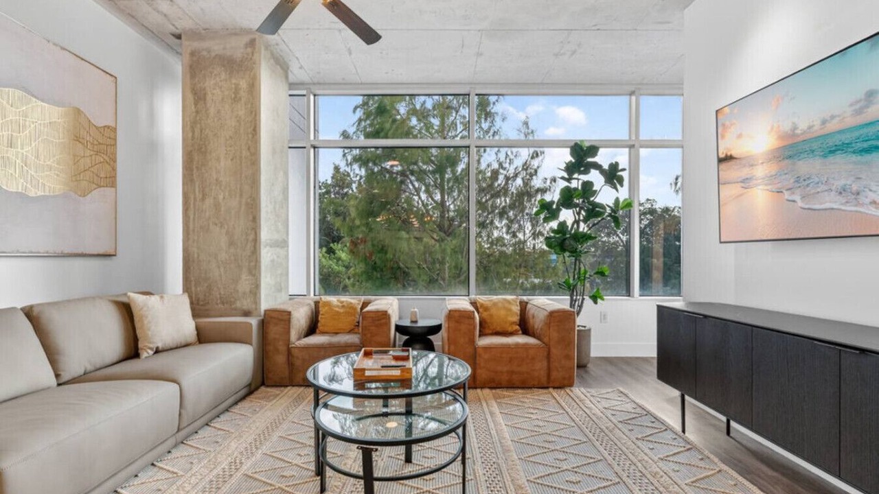 Photo of Livingroom in South Eola