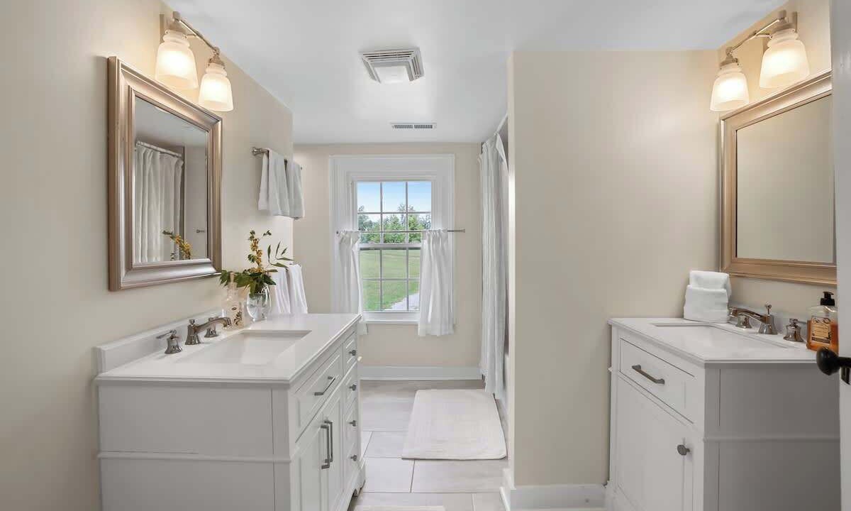 Photo of Bathroom in Cedar Mountain