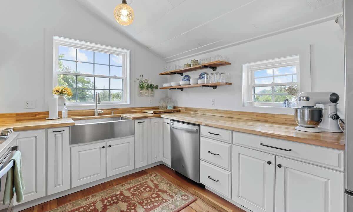 Photo of Kitchen in Cedar Mountain