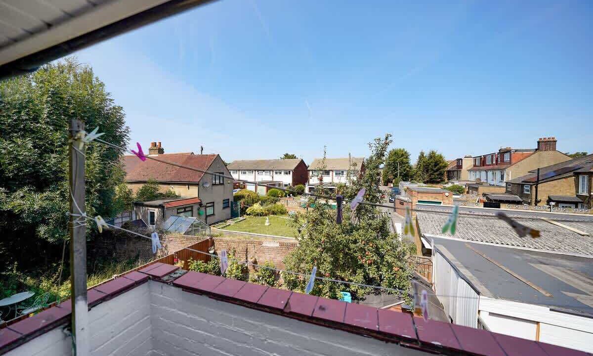 Photo of Outdoor in Harlington