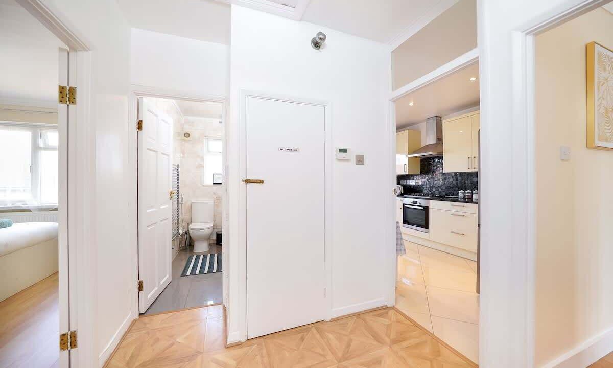 Photo of Others in Harlington