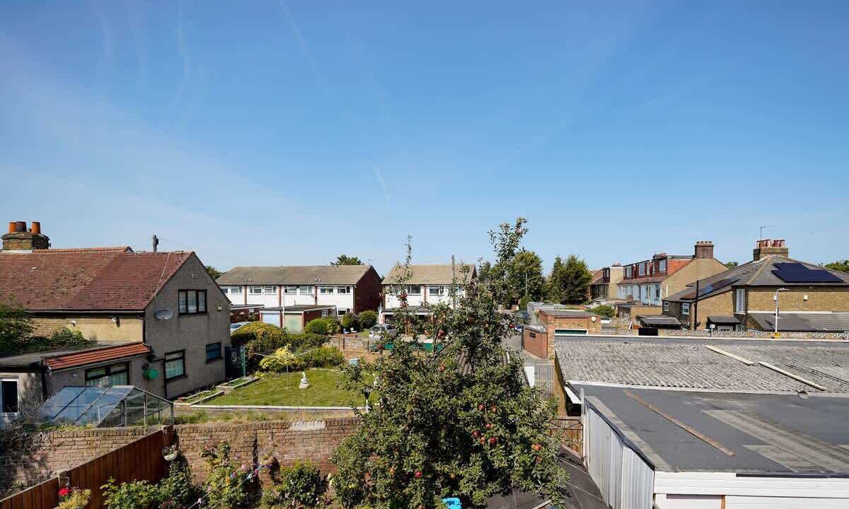 Photo of Others in Harlington