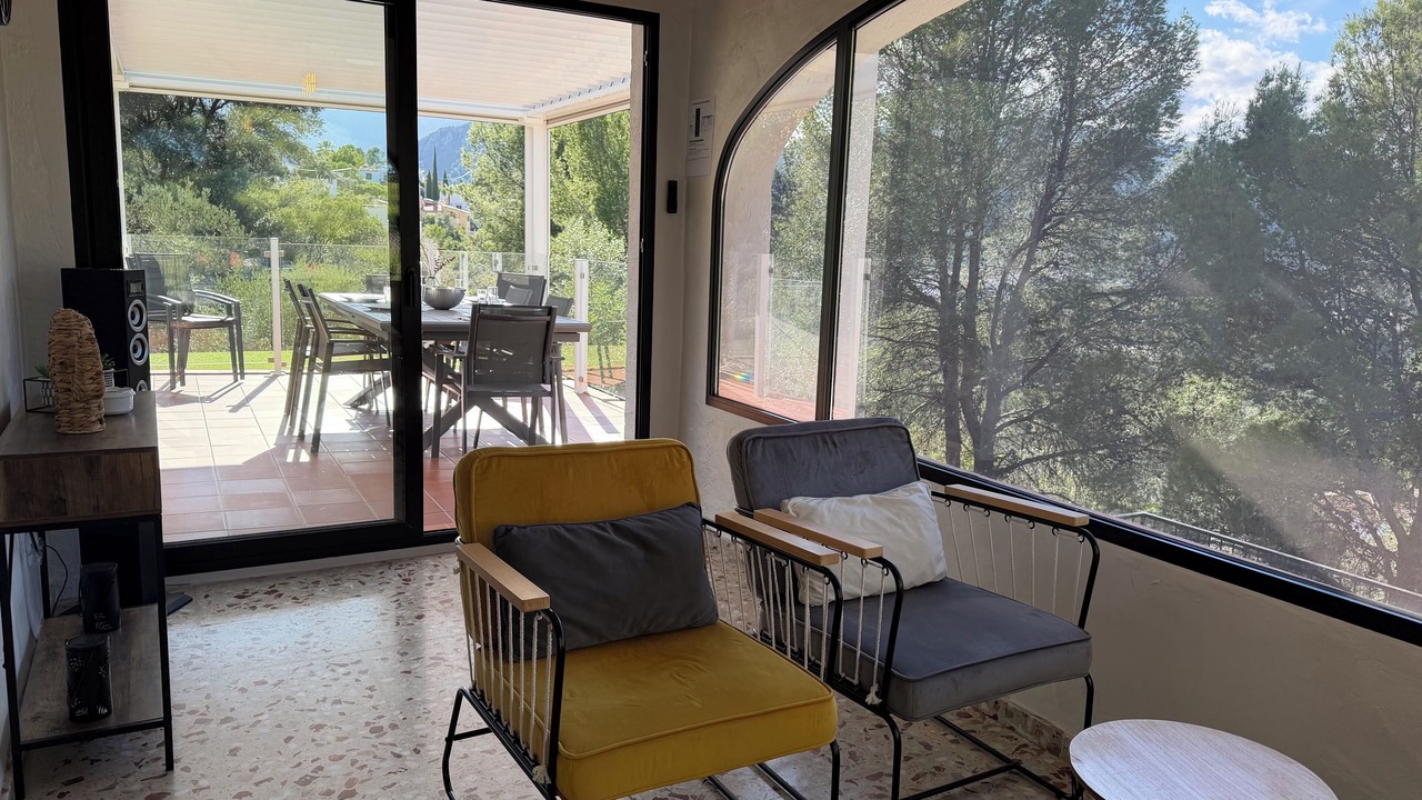 Photo of Livingroom in Orba