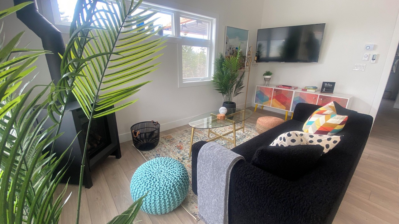 Photo of Livingroom in Clam Bay