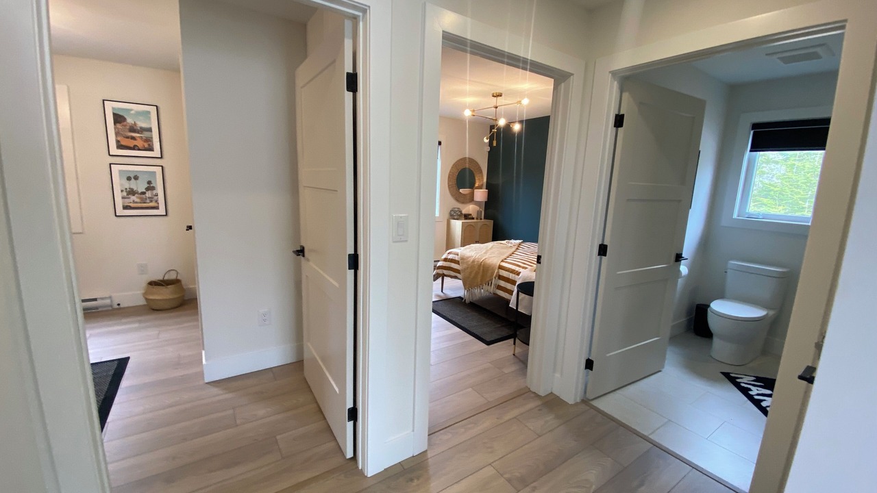 Photo of Bedroom in Clam Bay