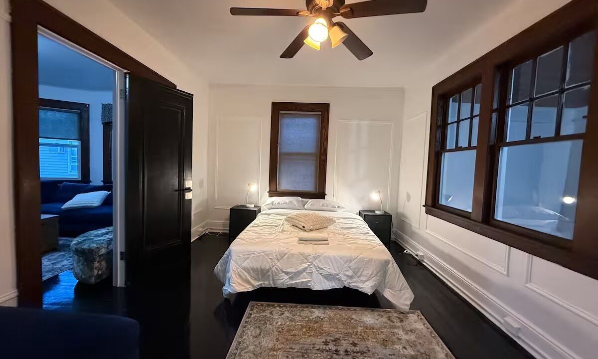 Photo of Bedroom in Edgewater