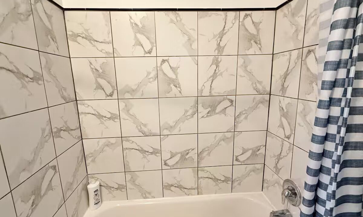 Photo of Bathroom in Edgewater
