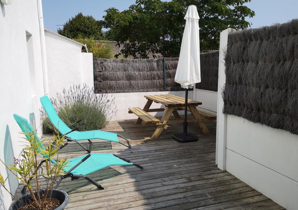 Photo of Outdoor in Bouin