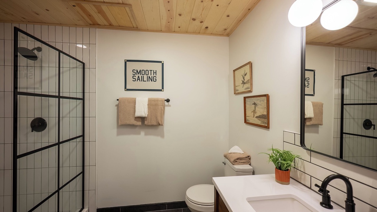 Photo of Bathroom in Eureka Springs