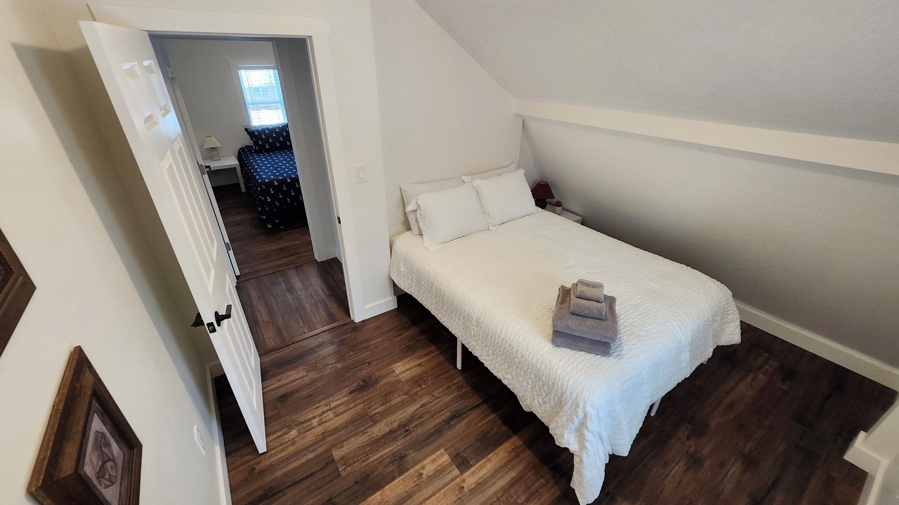 Photo of Bedroom in Owen Sound