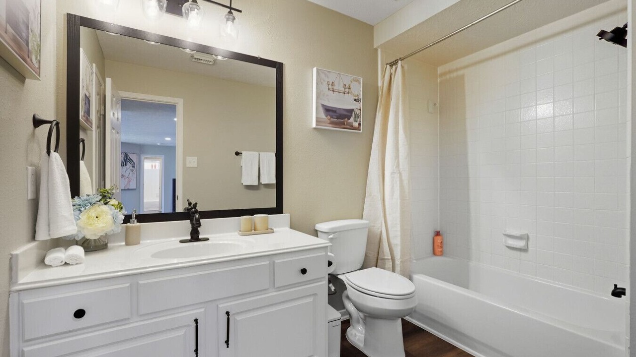 Photo of Bathroom in Atascocita
