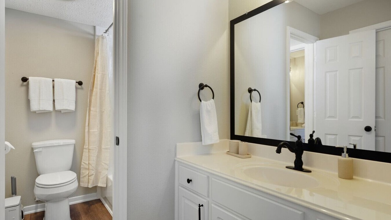Photo of Bathroom in Atascocita