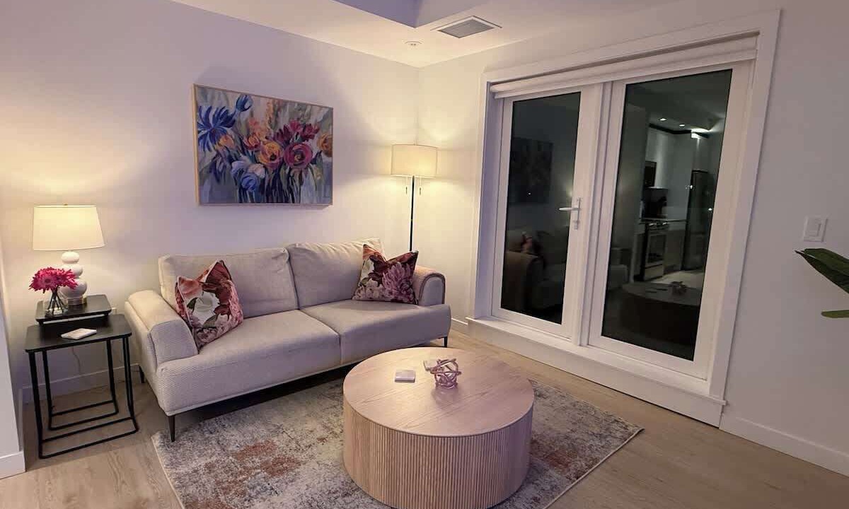 Photo of Livingroom in North End