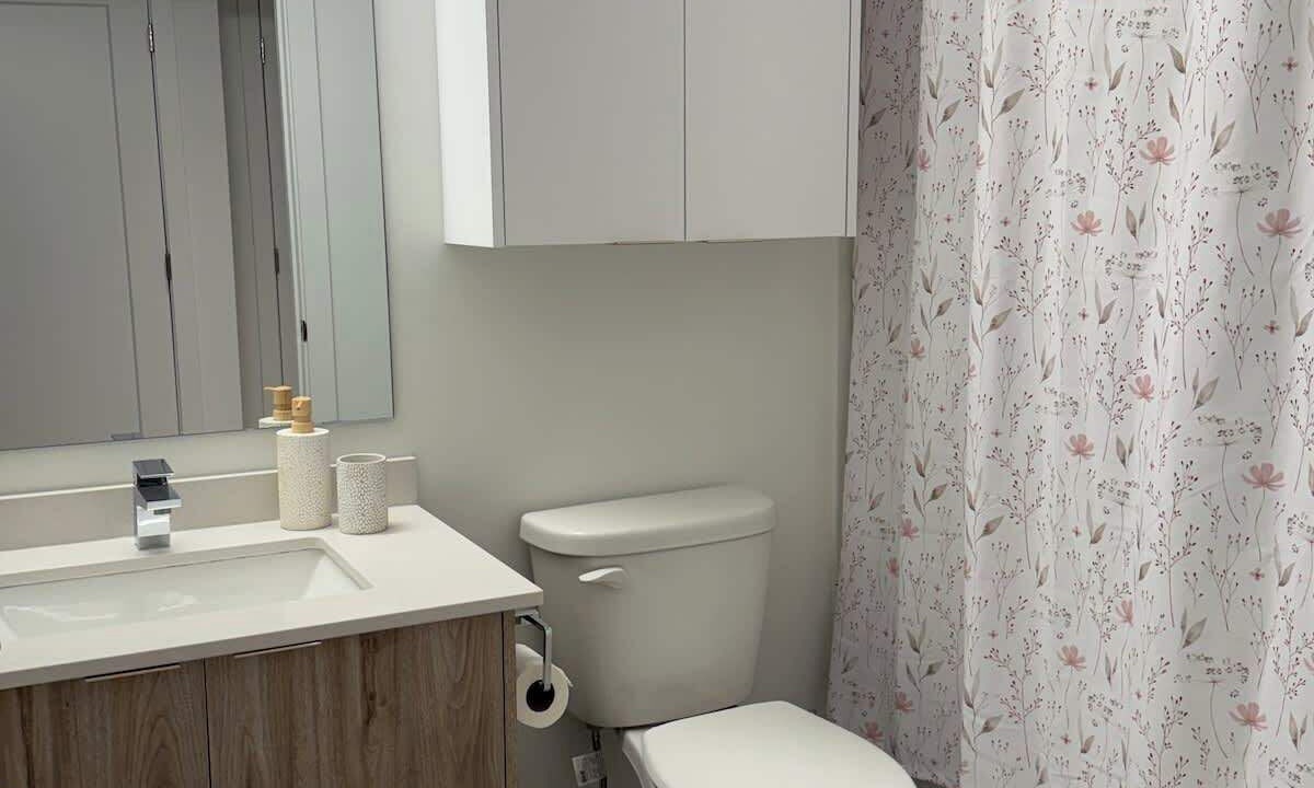 Photo of Bathroom in North End
