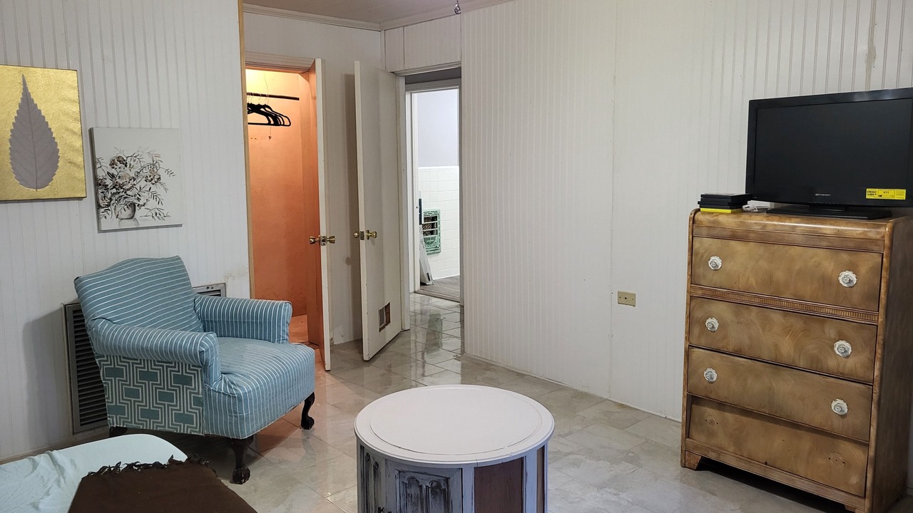 Photo of Bedroom in Fairbanks