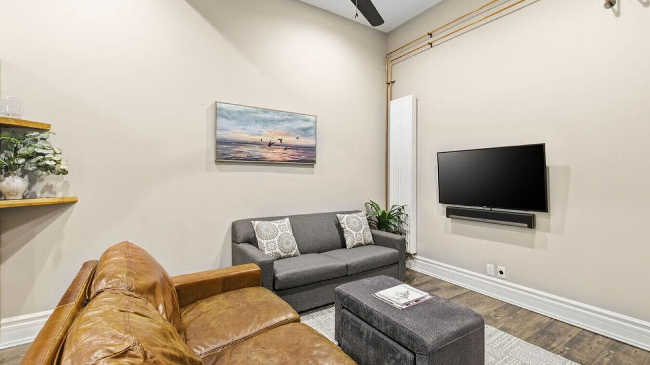 Photo of Livingroom in Collingwood